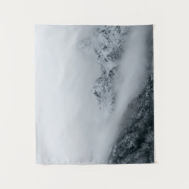 Wolken, die über Berge fließen Wandteppich