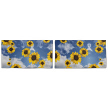Wolken Himmel und Sonnenblumen
