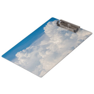 Wolken im Himmel Klemmbrett