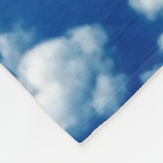 Wolken im Himmelsmuster Fleecedecke (Ecke)