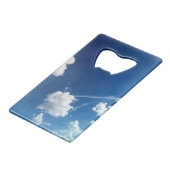 Wolken im Licht Geldbeutel Flaschenöffner (Vorderseite Schrägansicht)