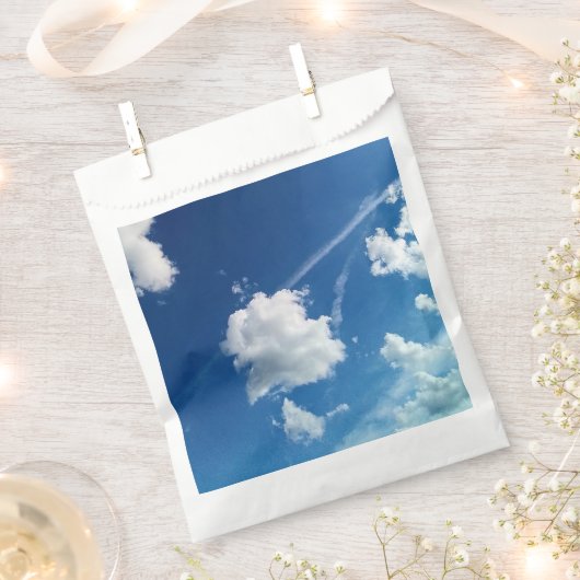 Wolken im Licht Geschenktütchen (Ausgeschnitten)