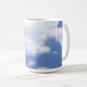 Wolken in blauem Himmel Kaffeetasse (VorderseiteRechts)