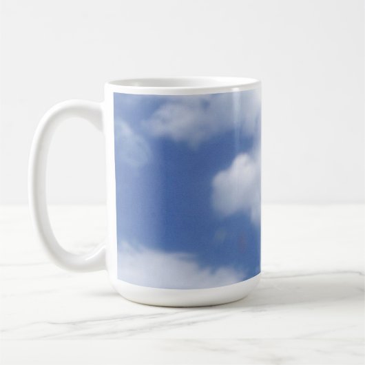 Wolken in blauem Himmel Kaffeetasse (Links)