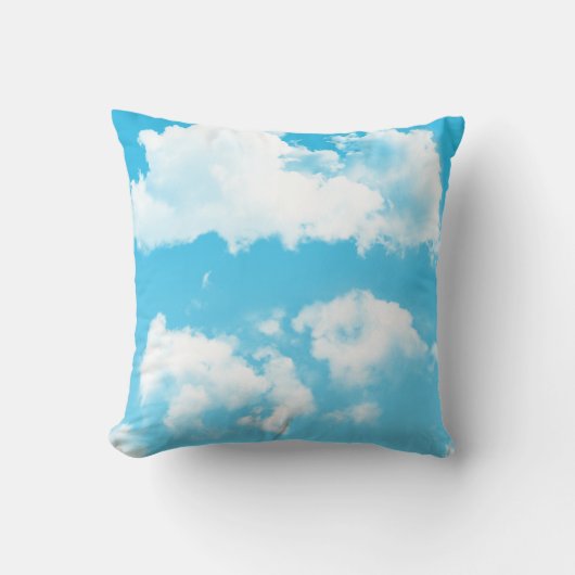 Wolken in den Himmel-Kindern Kissen (Vorderseite)
