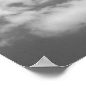 Wolken in Sky Schwarz-weiß Poster (Ecke)