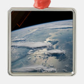 Wolken in Sumatra, Indonesien. Ornament Aus Metall (Vorne)