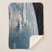 Wolken in Sumatra, Indonesien. Sherpadecke (Vorderseite)