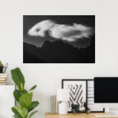 Wolken oberhalb der Silhouette Poster (Heimbüro)