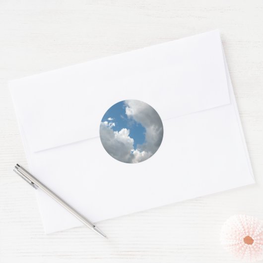 Wolken Runder Aufkleber (Umschlag)