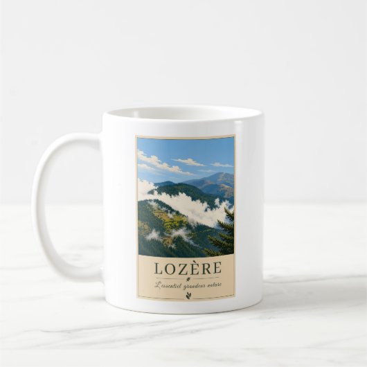 Wolken über dem Bergwald Kaffeetasse (Links)