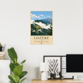 Wolken über dem Bergwald Poster (Heimbüro)