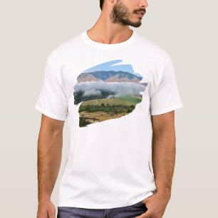 Wolken über dem Fluss Flathead T-Shirt