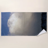 Wolken über dem Rücken Strandtuch (Vorderseite)