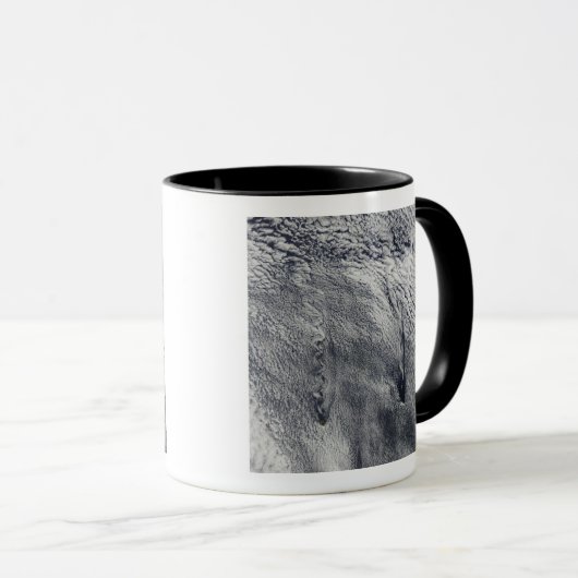 Wolken über den Juan Fernandez Inseln Tasse (VorderseiteRechts)