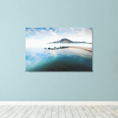 Wolkenblauer Himmel im See Leinwanddruck (Insitu (Holzboden))