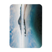 Wolkenblauer Himmel im See Magnet (Vertikal)