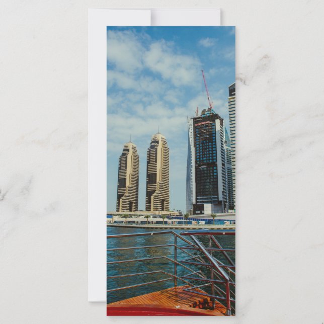 Wolkenkratzer im Hafen von Dubai (Vorderseite)