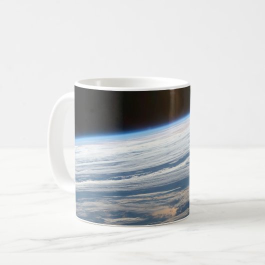 Wolkenkratzer im Südindischen Ozean. Kaffeetasse (Vorderseite Links)