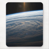 Wolkenkratzer im Südindischen Ozean. Mousepad (Vorne)