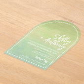 Wolkenkratzer mit bewölktem Meeresarm Acryleinladungen (Ablage )