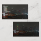 Wolkenkratzer mit Neon in im Stadtzentrum Visitenkarte (Vorne/Hinten)