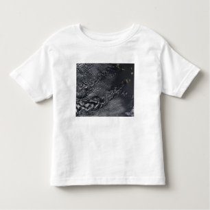 Wolkenkratzer über den Kapverdischen Inseln Kleinkind T-shirt