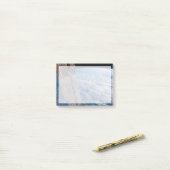 Wolkenkratzer- und Korallenmeere. Post-it Klebezettel (Auf Schreibtisch)