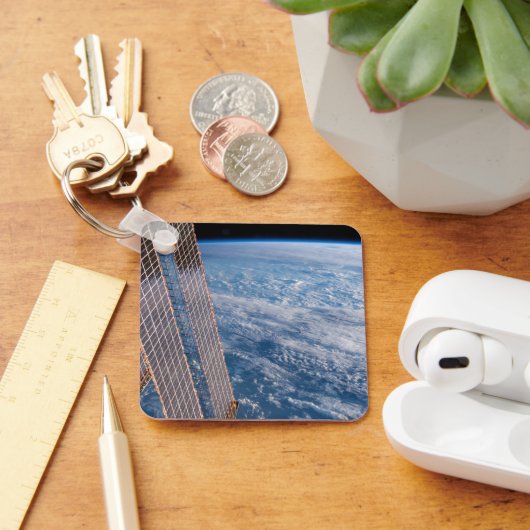 Wolkenkratzer- und Korallenmeere. Schlüsselanhänger (Schreibtisch)