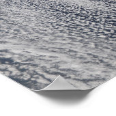 Wolkenmuster, die über der Aleutianinsel sichtbar Poster (Ecke)