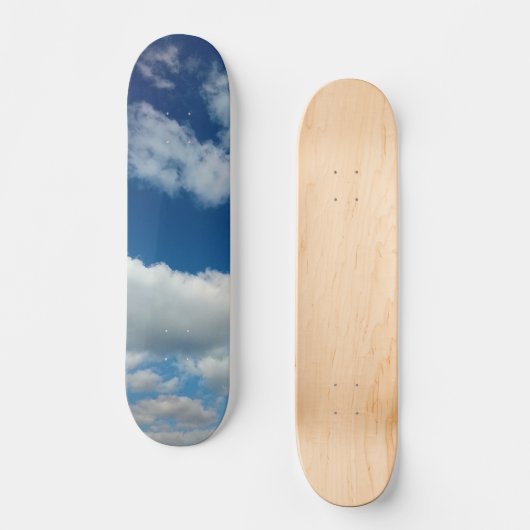 Wolkenschichten Skateboard (Vorderseite)