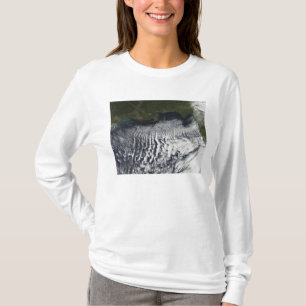 Wolkenstraßen sind sichtbar T-Shirt