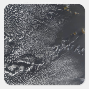 Wolkenturbulenzen über den Kap-Verde Inseln Quadratischer Aufkleber