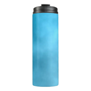 Wolkenuntergrundschmutztextur Thermosbecher