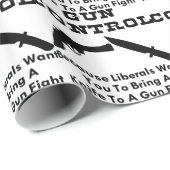 Woll dir, ein Messer in einen Schusswaffenkampf zu Geschenkpapier (Rolleneckpunkt)