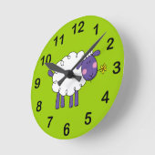 Wollige Schafe Runde Wanduhr (Winkel)