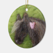 Wollpony-Ornament Keramikornament (Links)