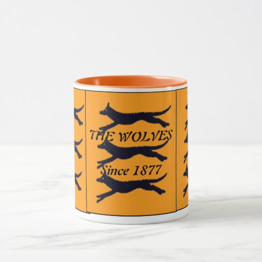 WOLVERHAMPTON WANDERER, 'Die Wölfe, seit 1877'. Tasse (Zentrum)