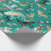Wolves of the World Green Pattern Geschenkpapier (Ecke)