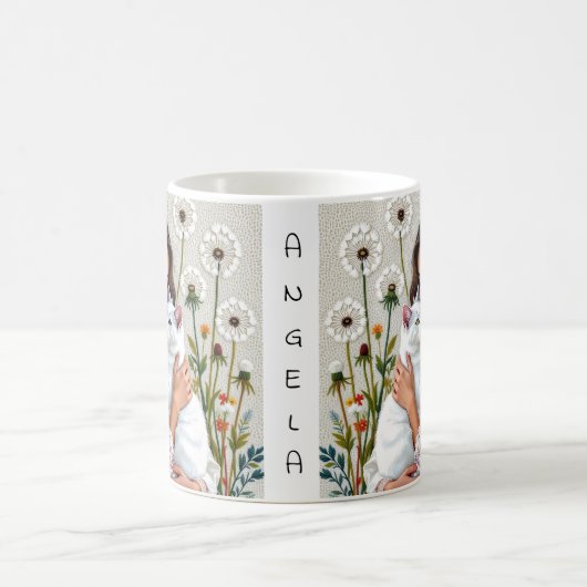 Woman and White Cat and Dandelions Kaffeetasse (Mittel)