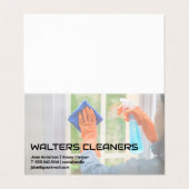 Woman Cleaning Window Visitenkarten (Außenseite Aufgefaltet)