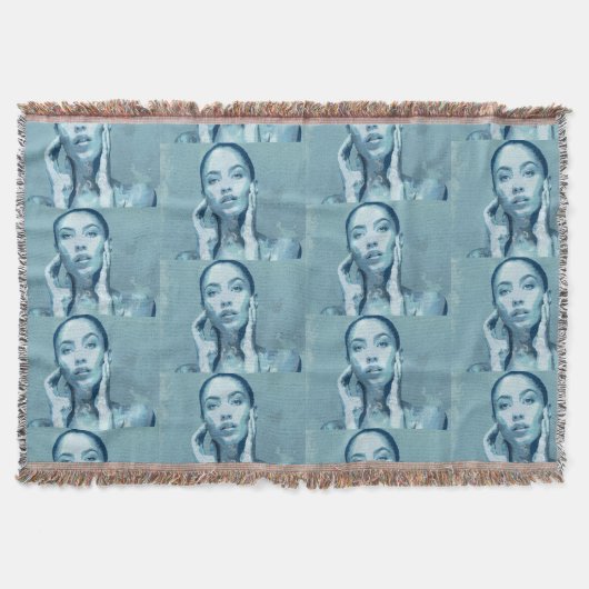 "Woman in Blue" Premium Canvas Decke (Vorderseite)