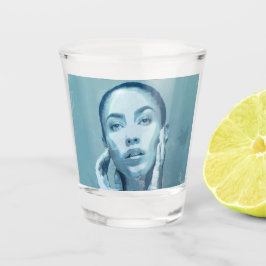 "Woman in Blue" Schnapsglas