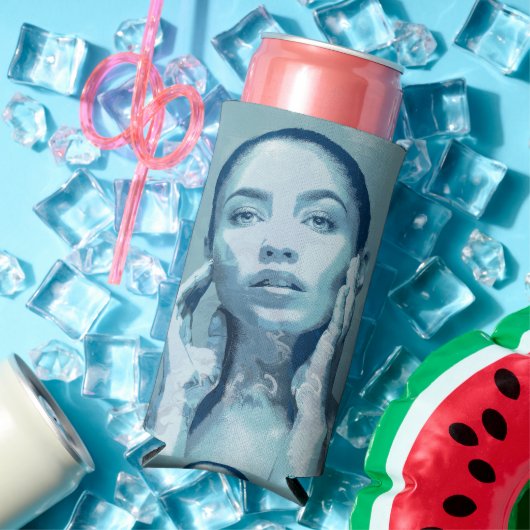 "Woman in Blue" Selters Dosenkühler (In Situ Sommer)