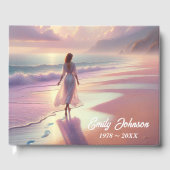 Woman Leaving Footprints On a Beach Gästebuch (Vorderseite)