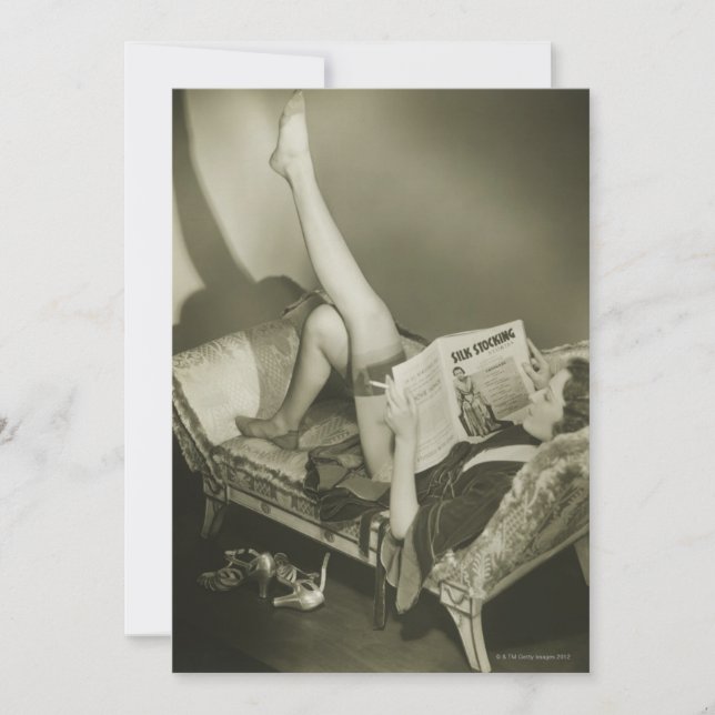 Woman Reading Magazine (Vorderseite)