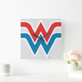 Woman Red White und Blue Logo Quadratische Wanduhr (Zuhause)
