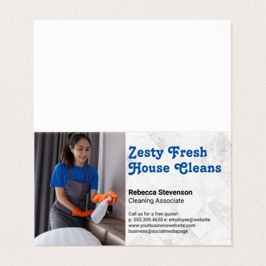 Woman Spray Cleaning | Maid Visitenkarten (Außenseite Aufgefaltet)