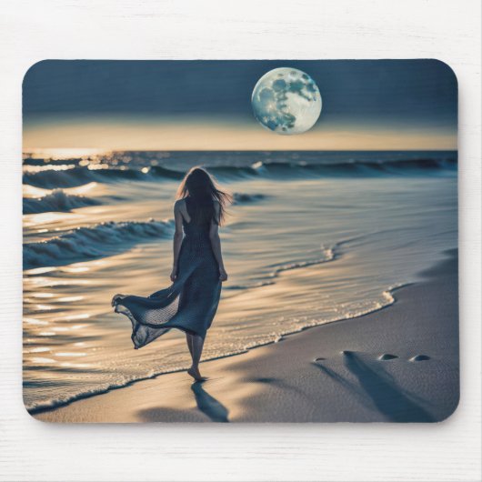 Woman Walking Night Beach Mousepad (Vorne)