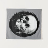 Woman With Halloween Cranium Reflection In Mirror Wandteppich (Vorderseite (Horizontal))